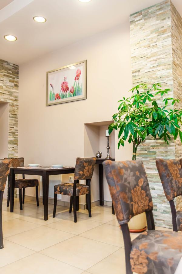 Hotel Petrijevci Bizovac Luaran gambar